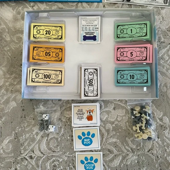 Monopoly - Picture 5 of 7